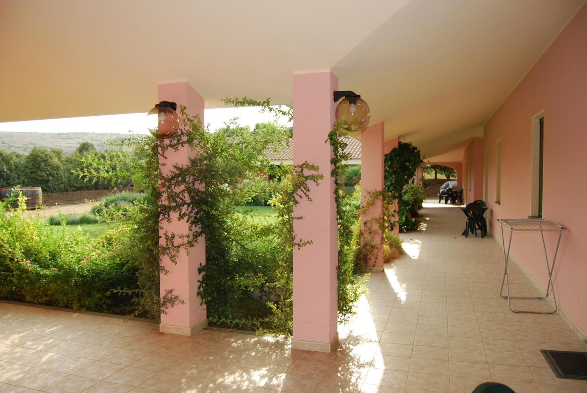 Agriturismo Villa Gaia Cabras Exterior photo